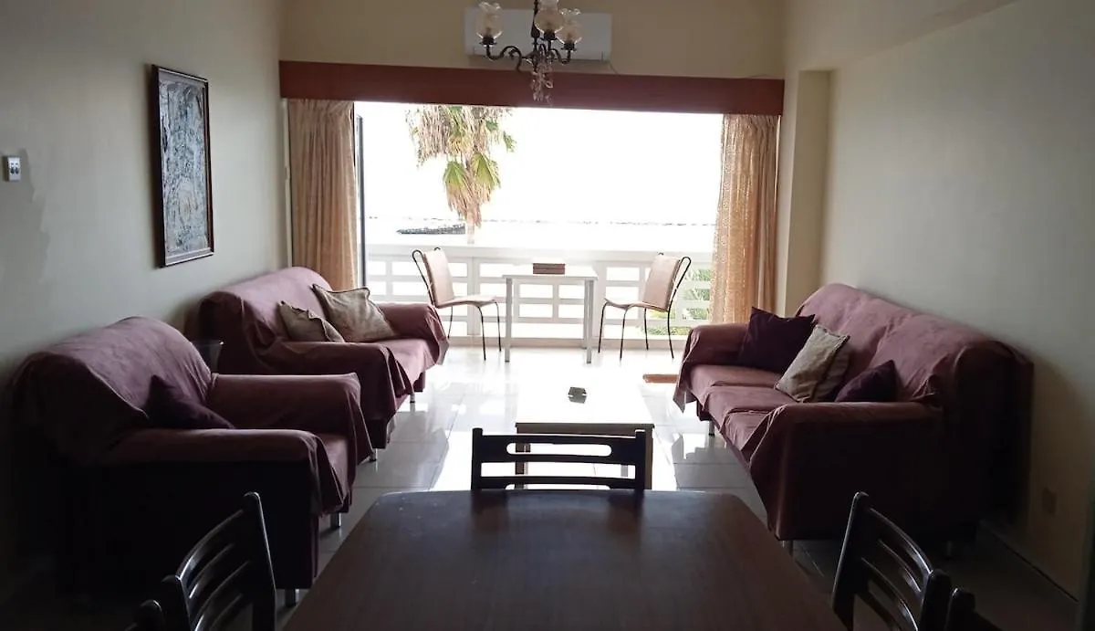 Enjoy Sunrise At Spacious 3Br Flat By The Seafront Voroklini Cyprus